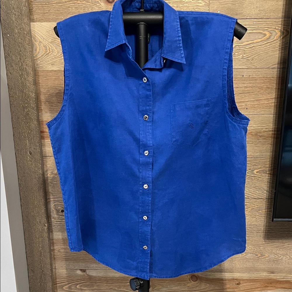 Lauren Ralph Lauren Blue Sleeveless Button Down Shirt